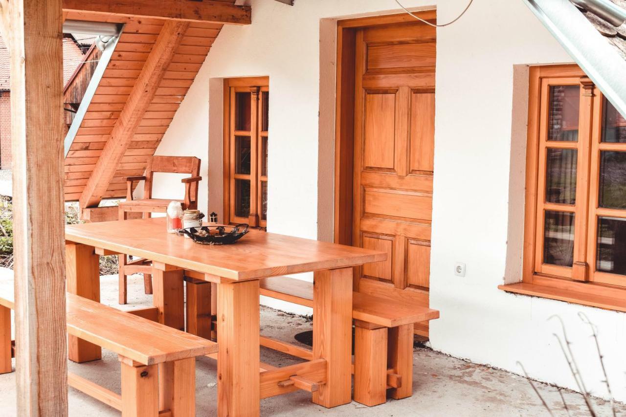 Ferienwohnung Sobe Na Vinskoj Cesti Zmajevac Exterior foto
